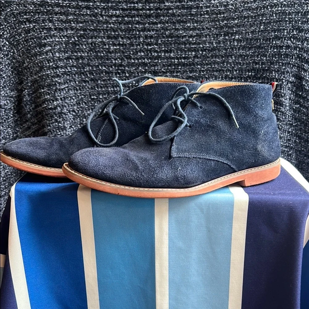 Tommy Hilfiger Navy Suede Chukka Boots
